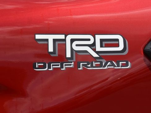 Used 2024 Toyota Tacoma TRD Off-Road w/ TRD Off Road Premium Package AWD/4WD image 11