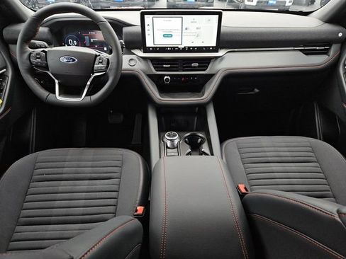 New 2026 Ford Explorer ST-Line w/ ST-Line Street Pack image 5