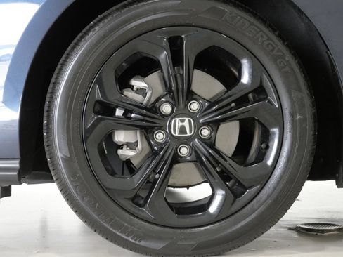 Used 2025 Honda Accord SE image 10