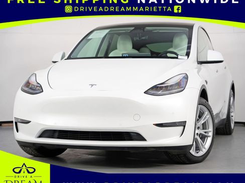 Used 2020 Tesla Model Y Long Range image 1