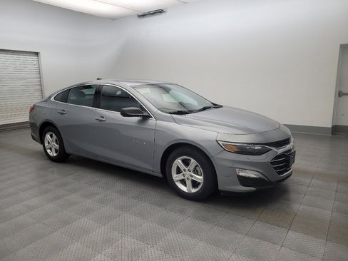 Used 2024 Chevrolet Malibu LS FWD image 11
