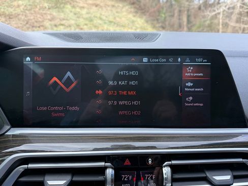 Used 2023 BMW X5 sDrive40i w/ M Sport Package image 28