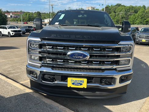 New 2026 Ford F250 Lariat AWD/4WD image 3