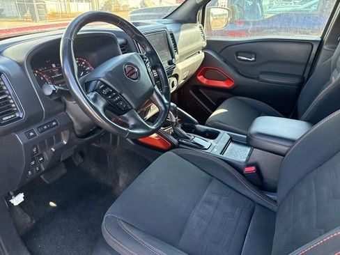 Used 2023 Nissan Frontier PRO-4X w/ Technology Package image 7