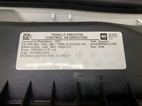 Used 2025 Chevrolet Express 3500 LT w/ LT Preferred Equipment Group RWD image 66