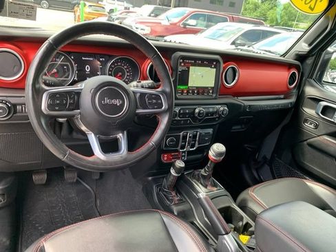 Used 2021 Jeep Wrangler Unlimited Rubicon AWD/4WD image 18