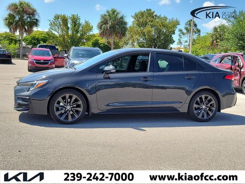 Used 2026 Toyota Corolla SE w/ SE Package FWD image 5