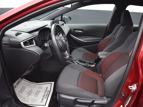 Used 2025 Toyota Corolla SE FWD image 13