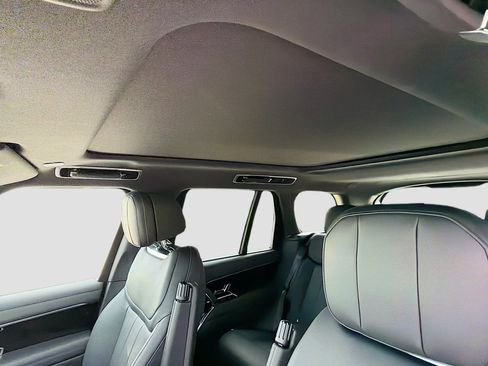 New 2026 Land Rover Range Rover SE AWD/4WD image 26