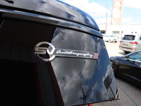 Used 2020 Land Rover Range Rover SV Autobiography Dynamic image 27