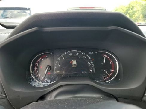 Used 2025 Toyota RAV4 LE AWD/4WD image 11
