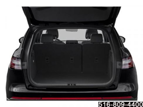 Used 2020 Lincoln Nautilus Reserve w/ Equipment Group 202A image 12