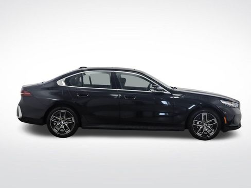 Used 2026 BMW 530i xDrive AWD/4WD image 6