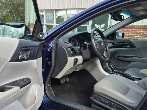 Used 2013 Honda Accord EX-L image 9