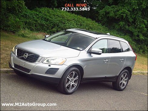 Used 2013 Volvo XC60 T6 image 24