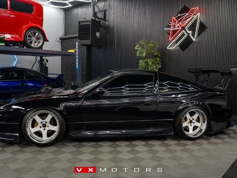 Used 1989 Nissan 240SX SE RWD image 9