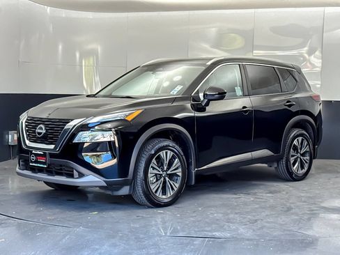 Used 2023 Nissan Rogue SV w/ SV Premium Package AWD/4WD image 7