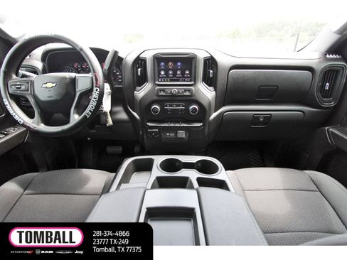 Used 2023 Chevrolet Silverado 2500 Custom w/ Custom Convenience Package AWD/4WD image 10