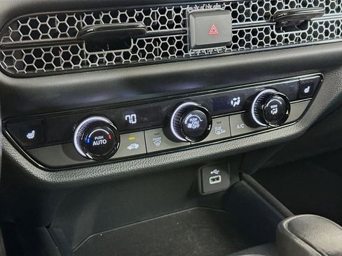 Used 2023 Honda HR-V Sport image 23