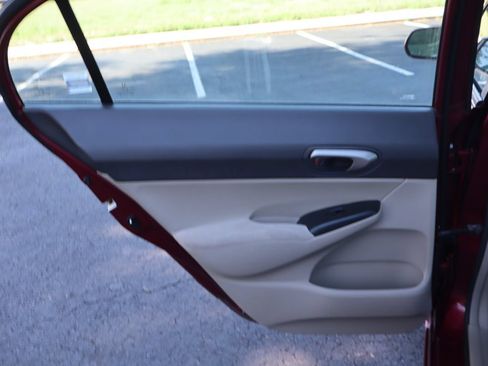 Used 2010 Honda Civic LX image 24