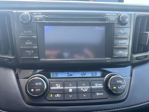 Used 2013 Toyota RAV4 XLE AWD/4WD image 13