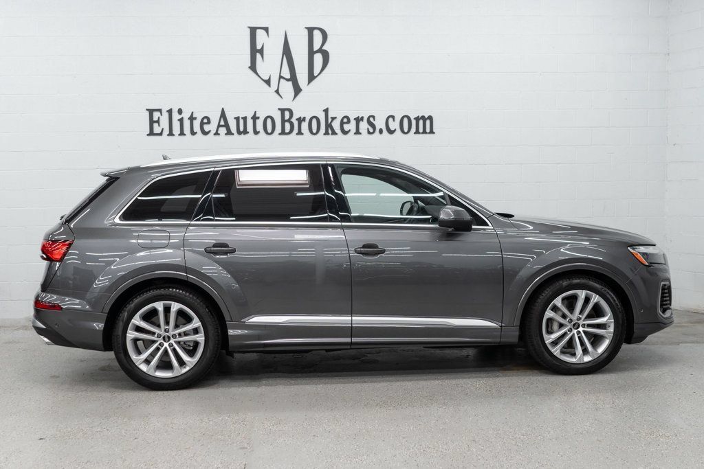 Used 2025 Audi Q7 3.0T Prestige AWD/4WD image 5