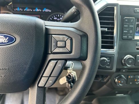 Used 2017 Ford F250 XLT w/ XLT Value Package AWD/4WD image 19