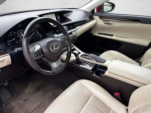 Used 2017 Lexus ES 350 image 9