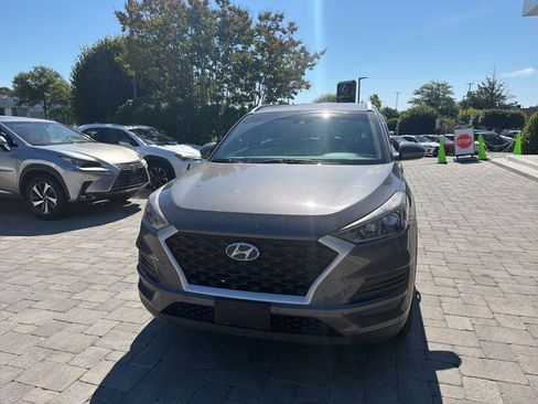 Used 2020 Hyundai Tucson Value AWD/4WD image 3