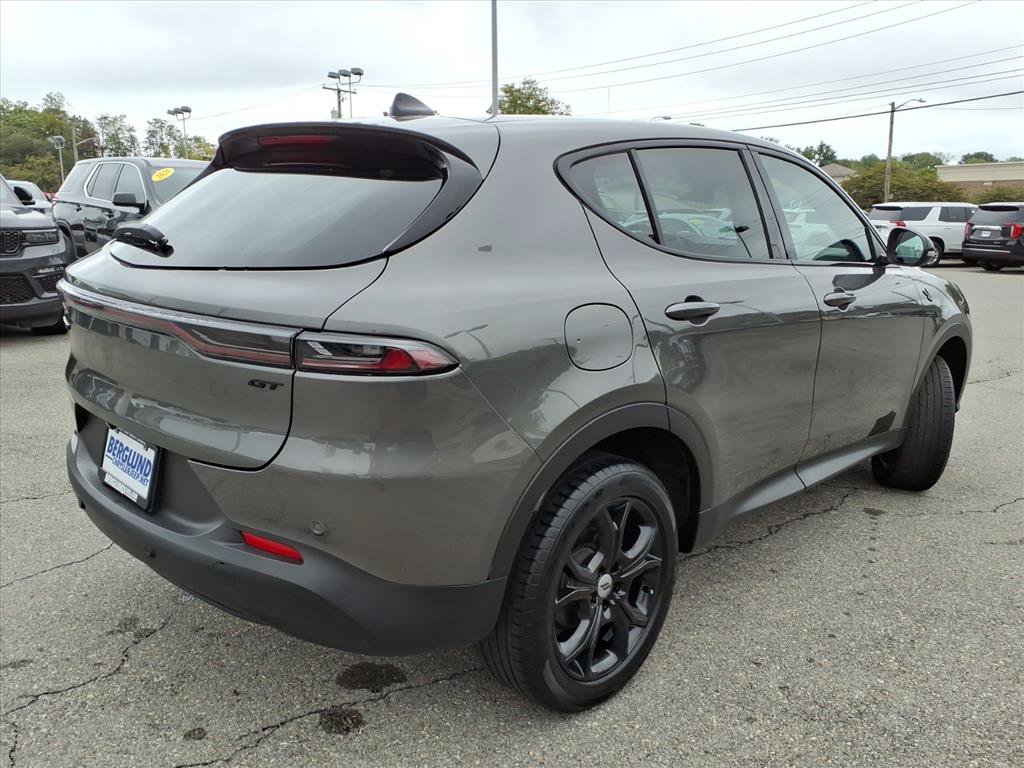 Used 2024 Dodge Hornet GT Plus w/ GT Blacktop Package AWD/4WD image 4