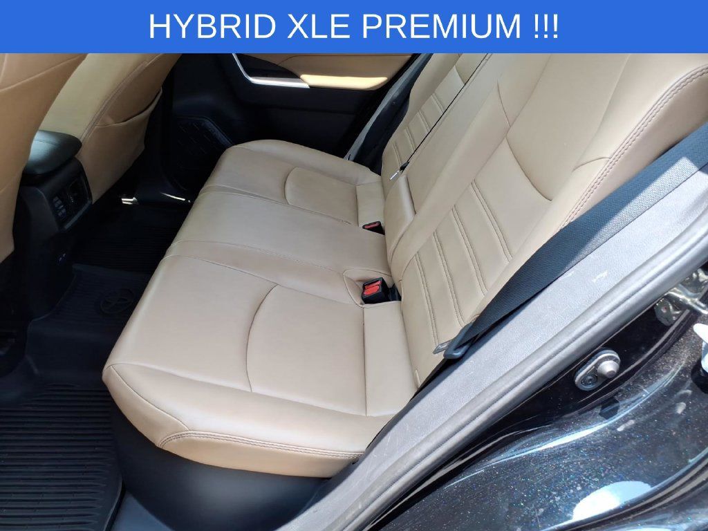 Used 2023 Toyota RAV4 XLE Premium AWD/4WD image 12