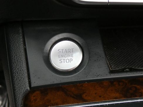 Used 2018 Audi Q5 2.0T Premium Plus w/ Premium Plus Package image 36