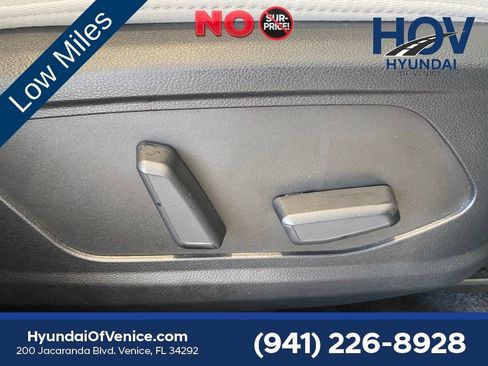 Certified 2025 Hyundai Tucson Limited FWD image 52