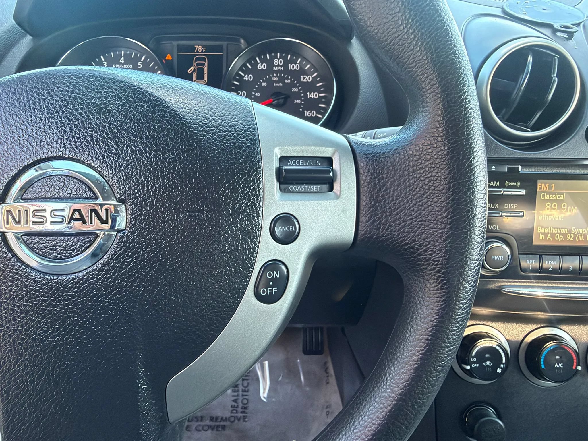 Used 2013 Nissan Rogue SV FWD image 18