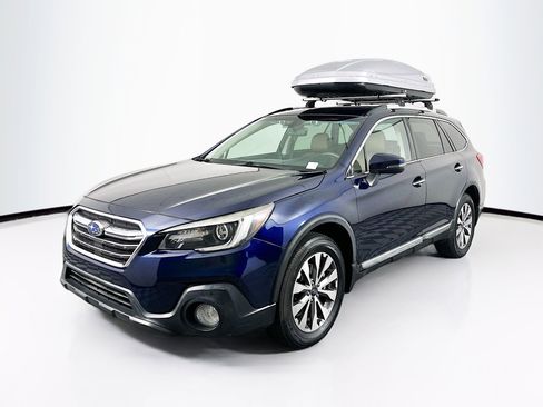 Used 2018 Subaru Outback 3.6R Touring w/ Protection Package #1 AWD/4WD image 3