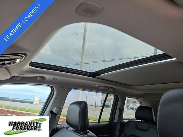 Used 2024 Jeep Grand Cherokee Limited RWD image 33