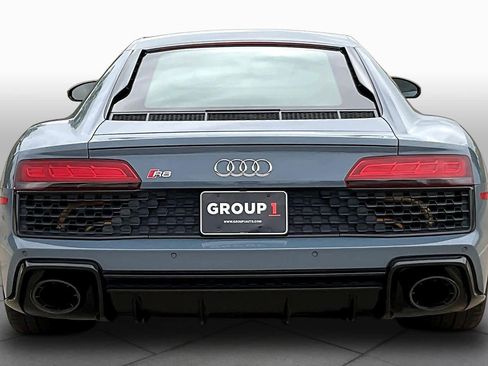Used 2023 Audi R8 V10 performance w/ Dynamic Package image 5