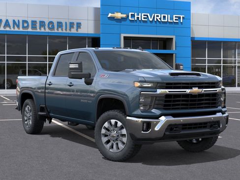 New 2026 Chevrolet Silverado 2500 LT w/ All Star Edition image 32
