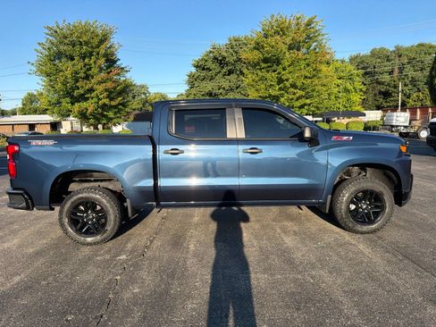 Used 2020 Chevrolet Silverado 1500 Custom Trail Boss w/ Custom Convenience Package AWD/4WD image 7