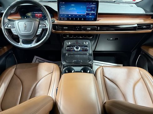 Used 2021 Lincoln Nautilus Reserve image 18