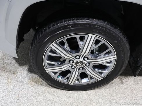 Used 2024 Toyota Tundra Capstone image 9