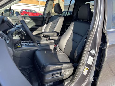 Used 2023 Honda Ridgeline RTL image 13