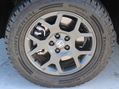 Used 2024 Honda Pilot TrailSport image 10