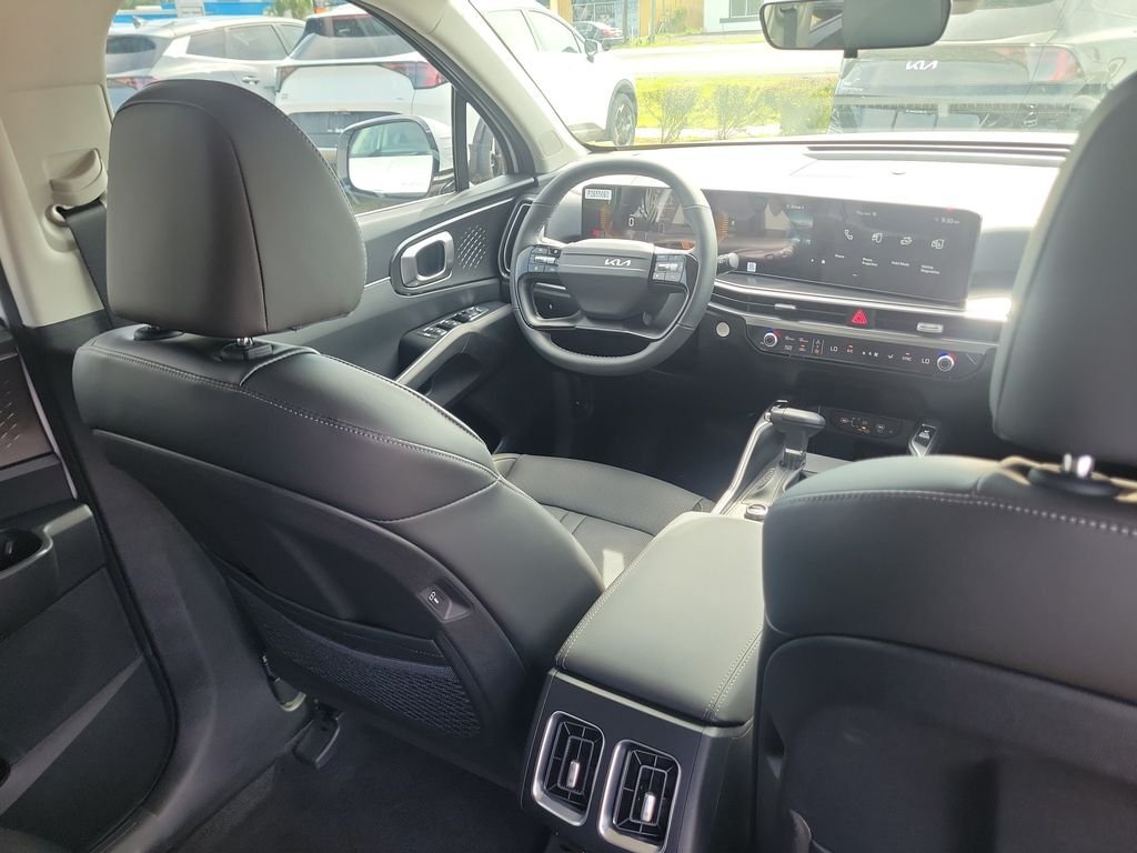 New 2026 Kia Sorento S AWD/4WD image 13