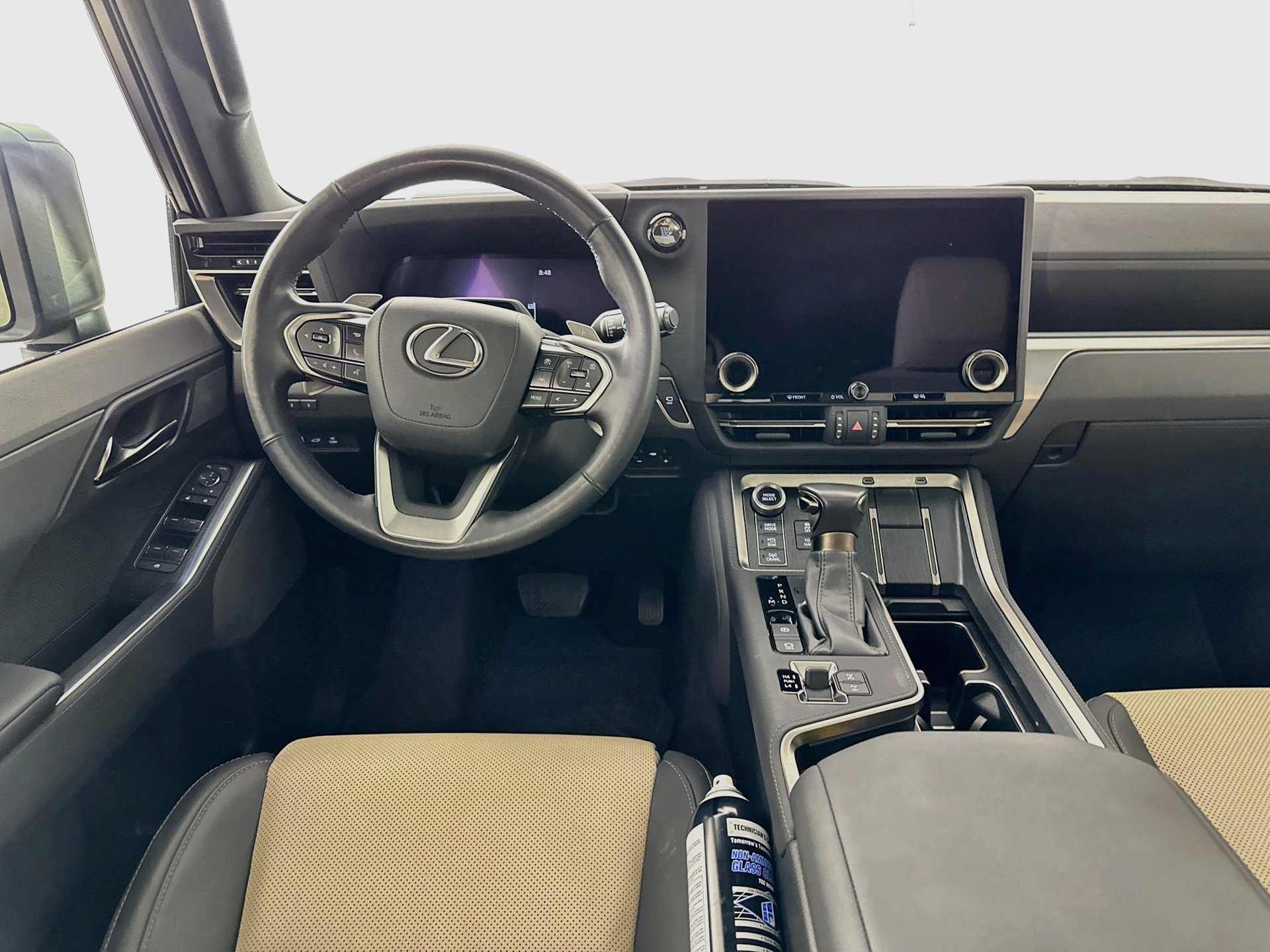 Used 2024 Lexus GX 550 AWD/4WD image 25