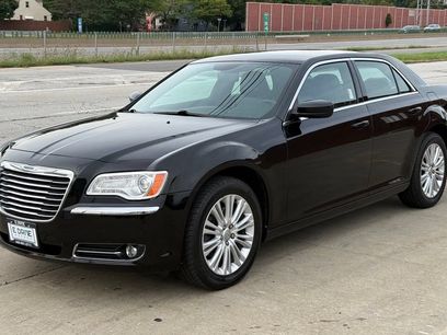 Used 2014 Chrysler 300 AWD w/ Driver Convenience Group