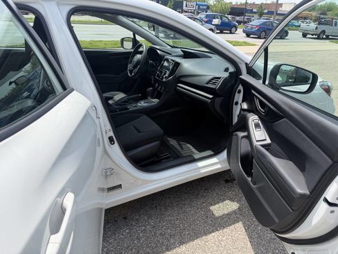 Used 2018 Subaru Impreza 2.0i AWD/4WD image 7