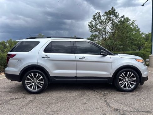 Used 2014 Ford Explorer Sport AWD/4WD image 4