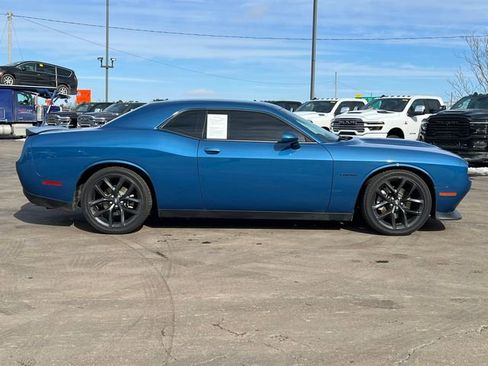 Used 2021 Dodge Challenger R/T w/ Blacktop Package image 39