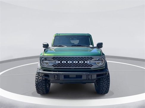 New 2025 Ford Bronco Badlands image 2